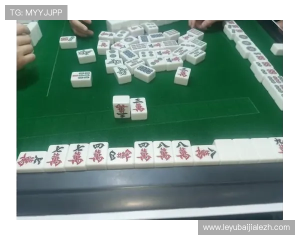 真人版麻将游戏带你体验最真实的麻将对战乐趣，感受线下棋牌的精彩刺激